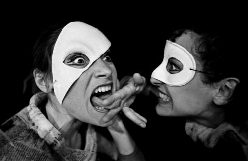 2 Masken Mögen alle bösen Zungen 10-10-N.jpg